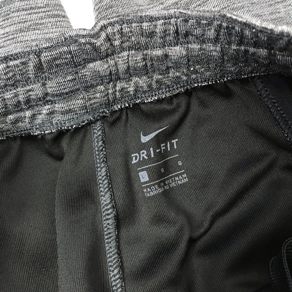 Nike Dri fit Boys Black & Gray Sweatpants - Picture 6 of 6